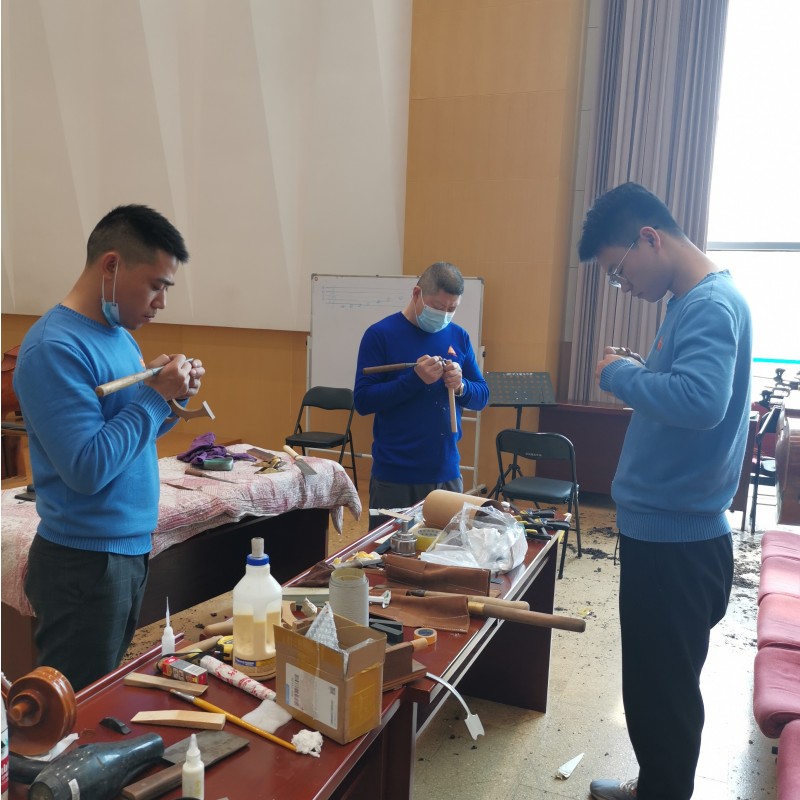 聂老师受邀赴——武汉爱乐乐团